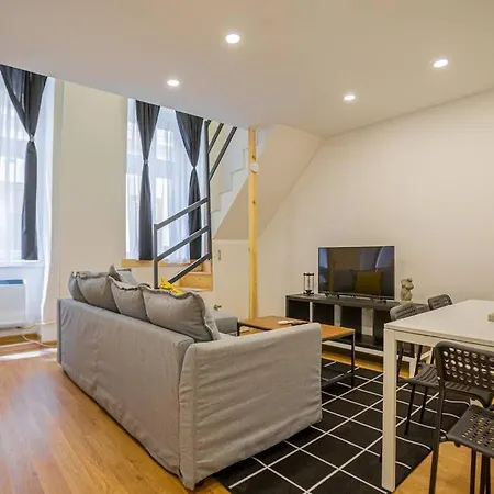 בודפשט 2 Bedroom Flat In The Dob Street, Venus מראה חיצוני תמונה